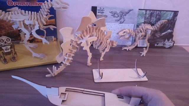Сборка модели корабля Ламар и пара других моделей смотреть онлайн