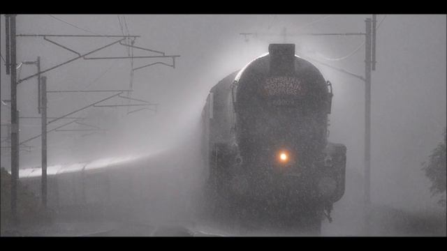 ЗВУК ПОЕЗДА И ДОЖДЯ 2 часа для сна Night train in the rain relaxing sleep sound Train sound смотреть онлайн
