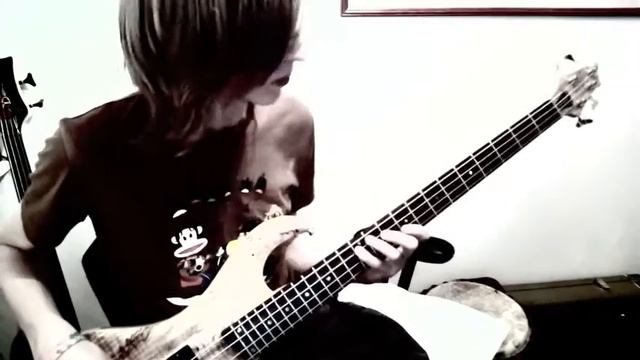 Gary Numan - Cars - Bass Cover смотреть онлайн