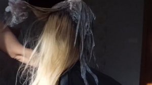 ИЗ БЛОНДИНКИ В РУСЫЙ САНДРЭ В ДОМАШНИХ УСЛОВИЯХ