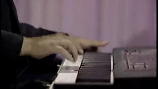 Chet Atkins - Mainstreet Breakdown смотреть онлайн