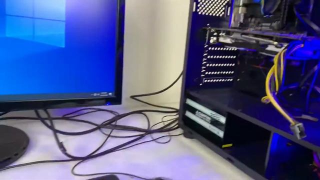 Gaming tower With Blue RGB Intel i5 7500 8Gb Corsair XyperX DDR4 256 Samsung Evo SSD Radeon RX 580 смотреть онлайн