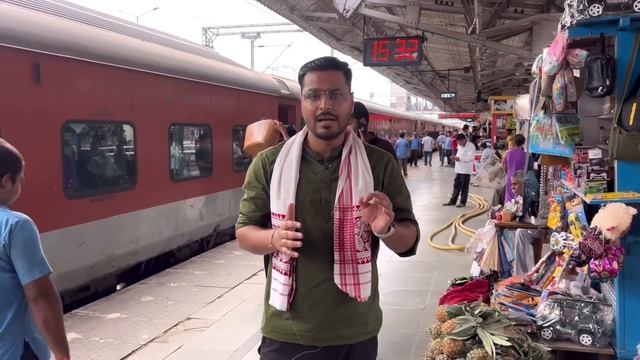 4 Nights 75 hours Journey in India’s Longest running train Vivek Express смотреть онлайн