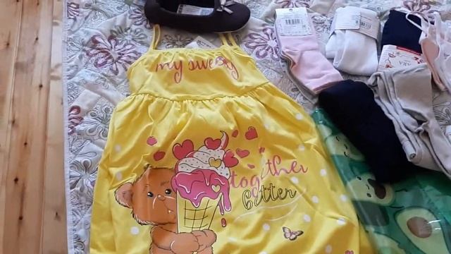 Первый урожай/Чистим стулья/Распаковка посылки/Шаффл от Златы смотреть онлайн