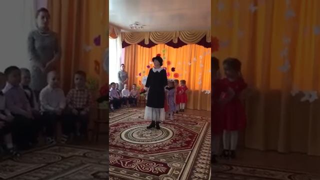 Старуха Шапокляк! Утренник в средней группе. смотреть онлайн