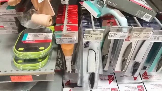 ?Италия/Шоппинг/Новогодние Традиции смотреть онлайн