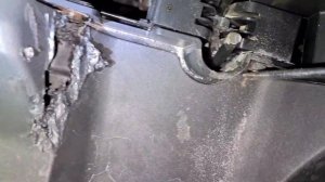 Открытие капота если слетел тросик Audi S6/A6 C6  #Audi#S6#C6#A6#C6#V10#5.2