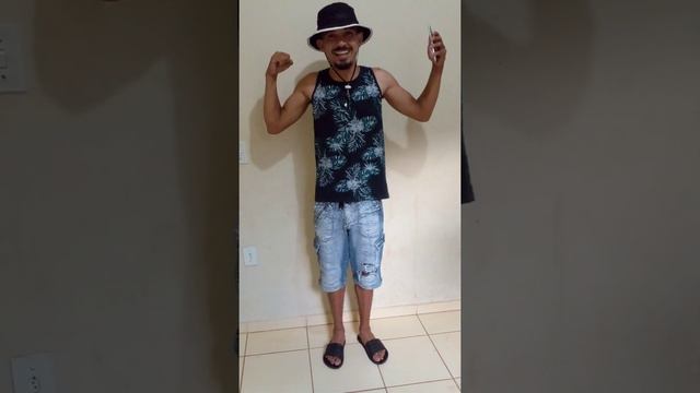 MC LI DA VG MUSUCA BONG NORONHA.. CATEGORIA TRAVA LÍNGUA..BONG NORONHA смотреть онлайн