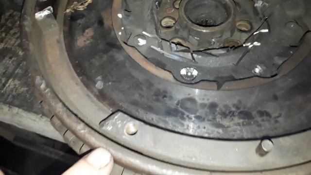 RUÍDOS E BARULHO NO VOLANTE BI-MASSA DO MOTOR KIA SORENTO смотреть онлайн