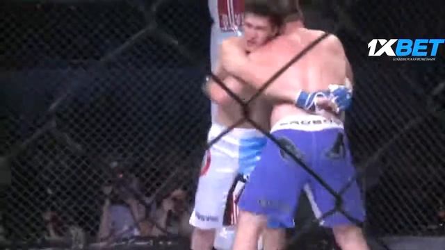 КАРМА!!!! За не уважение к русскому бойцу