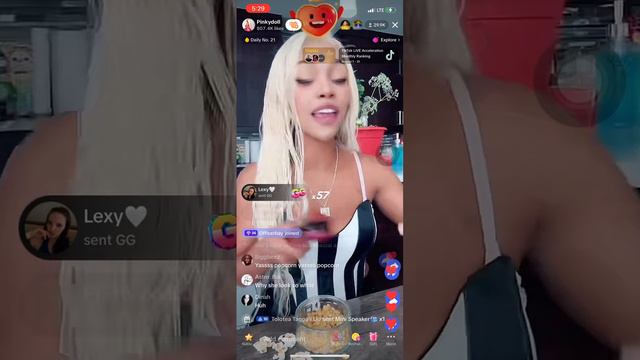 Pinkydoll npc live смотреть онлайн