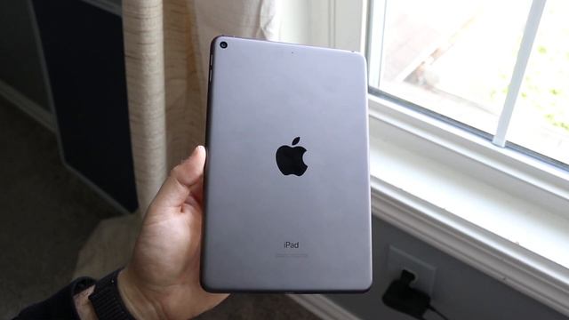 IPad Pro 4th Gen Vs IPad Mini 5! (Comparison) (Review)