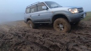 Toyota Land Cruiser Prado 90 Offroad in the Mud