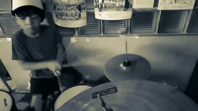 #drumcover #kidsdrummer Can't Stop The Feeling - Justin Timberlake (6 y/o drummer) смотреть онлайн