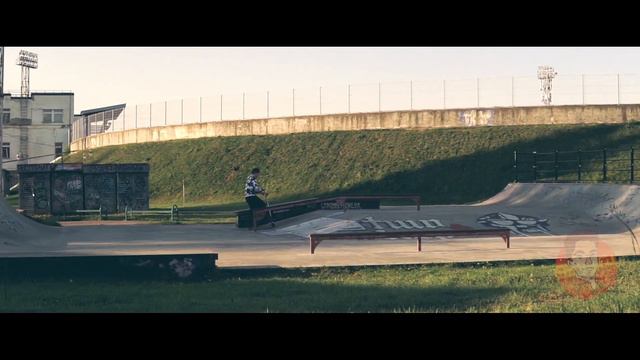 ЛЮБОВЬ С ПЕРВОГО ВЗГЛЯДА смотреть онлайн