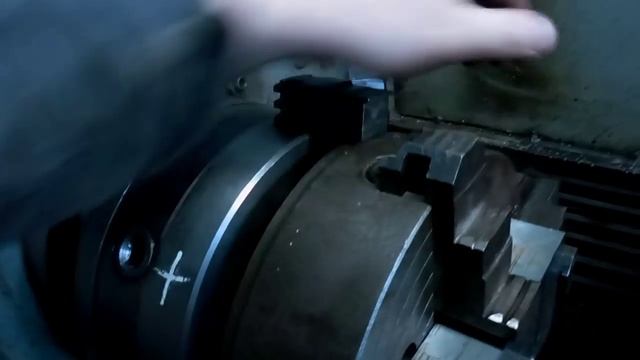 Как зажать 4 кулачковый патрон смотреть онлайн