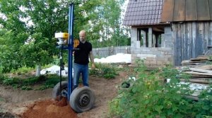 Буровая Бензобур Стойка для бензобура Бурим Своими руками Ручной бензобур Бурим своими руками