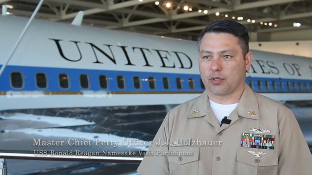 USS Ronald Reagan (CVN 76) Namesake Visit 2022 смотреть онлайн