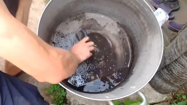 Как очистить кастрюлю от нагара в тяжёлых случаях? смотреть онлайн