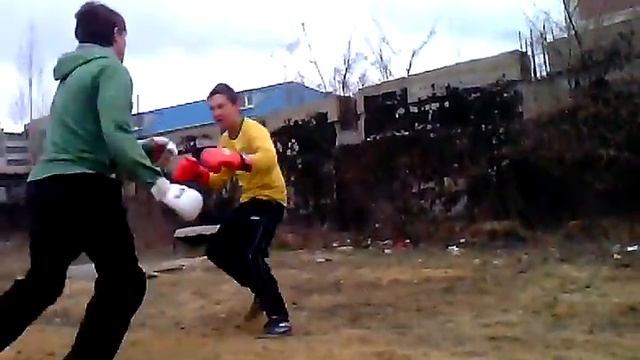 Деня VS Корень смотреть онлайн