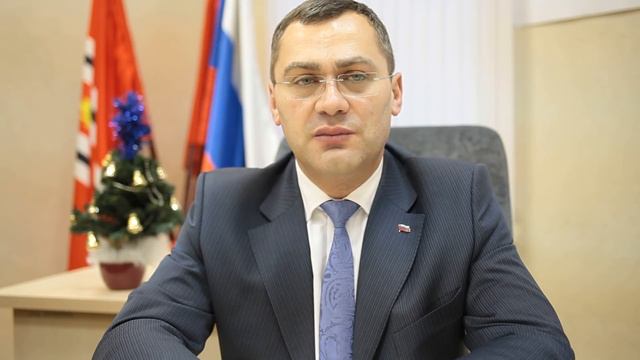 Новогоднее поздравление Главы МО г. Колпино В.П. Иванова смотреть онлайн