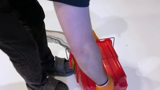 How To Do An Epoxy Dirty Pour On A Floor Using Leggari Metallic Epoxy From Beginning To End смотреть онлайн