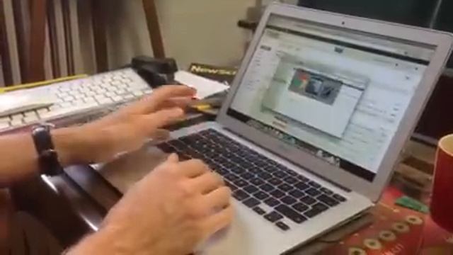 Macbook Air 2013 Screen Problems смотреть онлайн