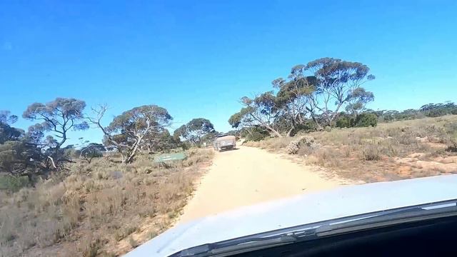 Eyre Peninsula - Episode 2 - Smokey Bay doesn't play nice and damage happens! смотреть онлайн