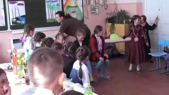 Утренник "Праздник Весны"(Часть 5 ) 2007 г. смотреть онлайн