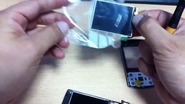 Cambio LCD Nokia 6700 slide смотреть онлайн