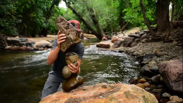 Создание невероятных башен из камня смотреть онлайн