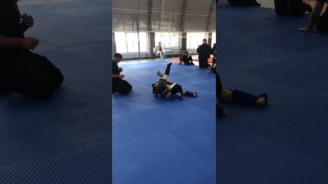 Панкратион Мельников Руслан 8лет 26кг победа(рычаг локтя) смотреть онлайн