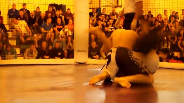 Cesta do Pekla 4 - Jiří "Čárifuk" Navrátil VS Marek Žember - Hradec Králové - 25.5 2013 смотреть онлайн
