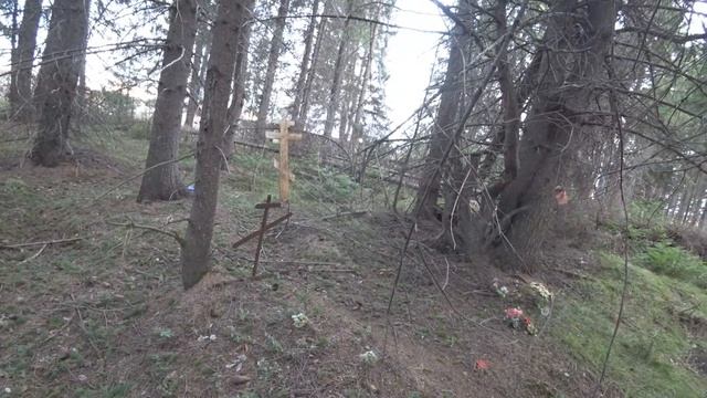 Заброшенное кладбище. Нашёл могилу прадеда. смотреть онлайн
