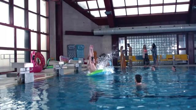 Super Slow Motion, Sony Xperia™ XZ1, XZ1 COMPACT, XZS, XZ PREMIUM, XZ(4) смотреть онлайн