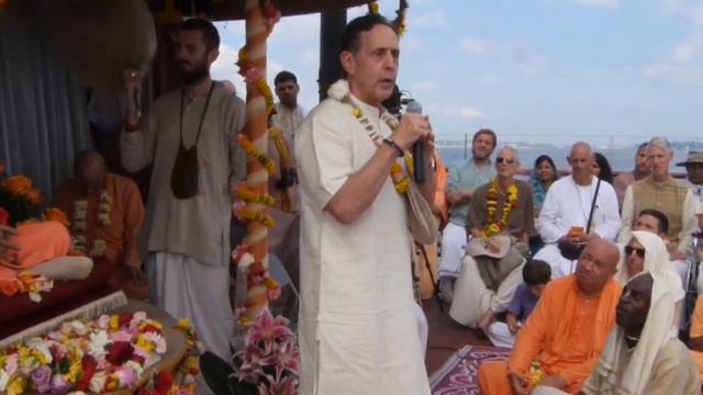 मंदिर को दान किये 250 करोड़ रुपये ? | Alfred Ford ने अपनाया हिन्दू धर्म ?@TheScientificHindu смотреть онлайн