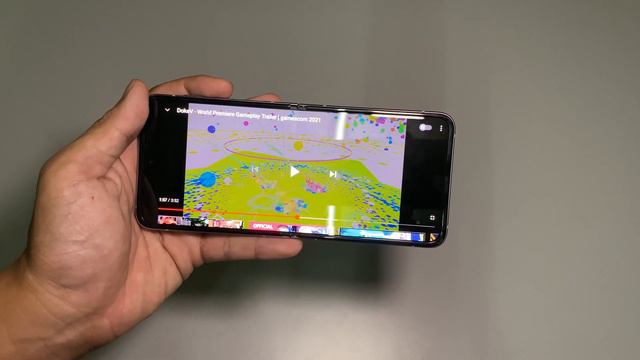 Unboxing and first impression: Samsung Galaxy Z Flip3 [Malaysia Lavender Unit] смотреть онлайн