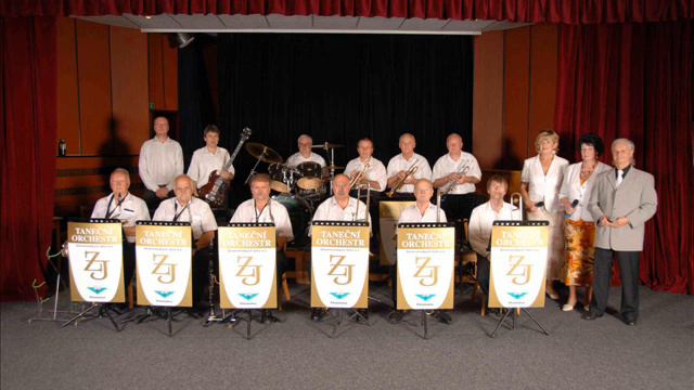 Taneční hornická kapela Chomutov Josefa Zástavy смотреть онлайн