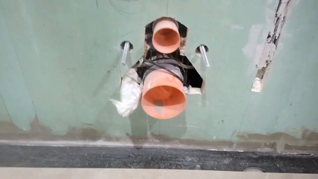 Отверстие в плитке под умный унитаз смотреть онлайн