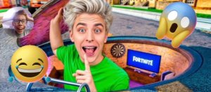 Реакция на А4! Я Построил СЕКРЕТНЫЕ КОМНАТЫ на УЛИЦЕ! НАС НИКОГДА НЕ НАЙДУТ! Реакция на А4!