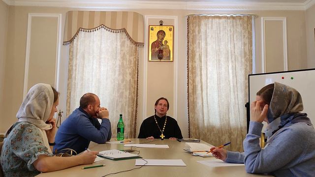 иерей Алексий Батищев. Катехизис. Символ веры. Занятие 2. смотреть онлайн