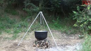 Как сделать треногу для казана своими руками-tripod for cauldron