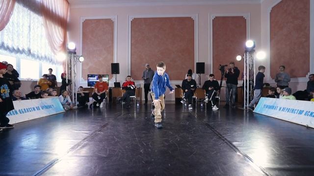 Nazar vs Иванов | TOP 8 | Мальчики 7-9 лет | Чемпионат и Первенство Псковской Области смотреть онлайн