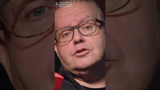 Как появился знак кирпич и кому он упал на голову? #shorts #shortsvideo #shortsyoutube смотреть онлайн