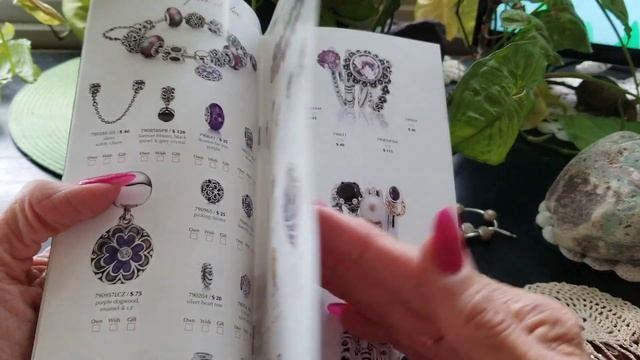 2012 Mother's Day Pandora Catalog Review 5.8.19 смотреть онлайн