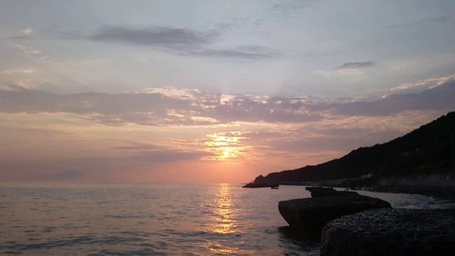 relax закат в реальном времени - Сочи, Лазаревское, шум моря, закат.Отдых и расслабление для сна.mp4 смотреть онлайн