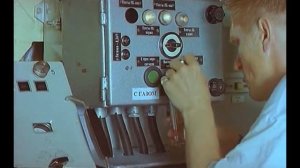 Особенности национальной рыбалки. А где можно водички испить??? #особенности