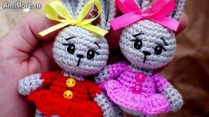 Амигуруми: схема Зайка брелок. Игрушки вязаные крючком.