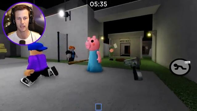 PLAYING AS MOUSY IN ROBLOX PIGGY! смотреть онлайн