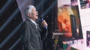 Легендарный Будулай (Михай Волонтир) поет на своем юбилее